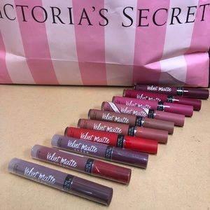 Victoria’s Secret Velvet Matte